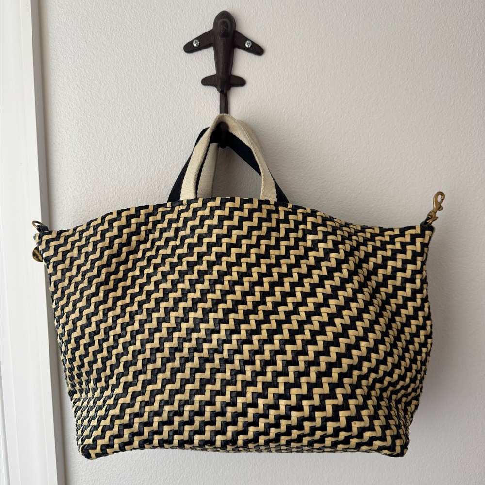 • Clare V • Bateau Woven Leather Tote Black and Cream Zig Zag - Picture 3 of 12